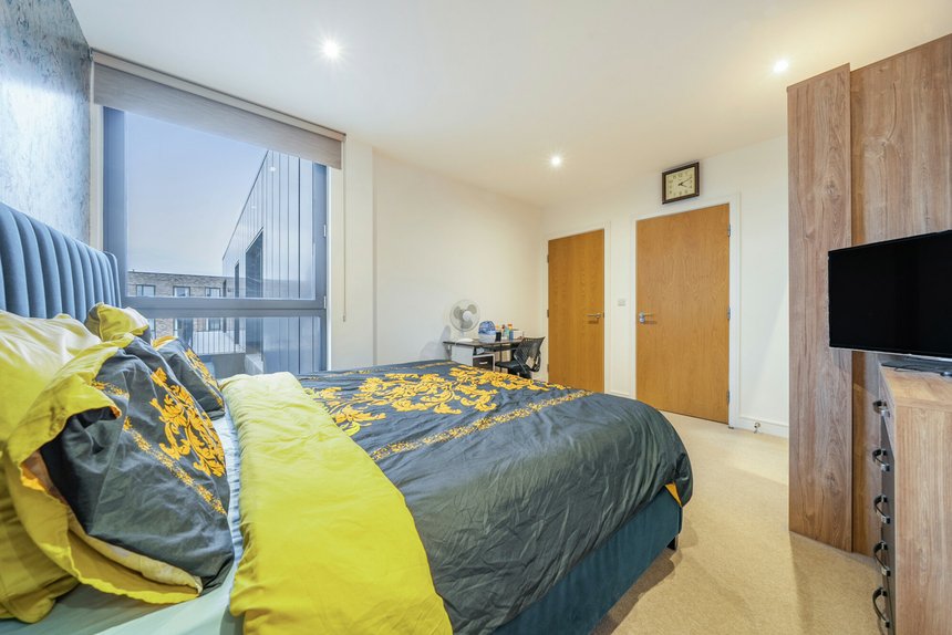 under offer northolt road london 41969 - Gibbs Gillespie