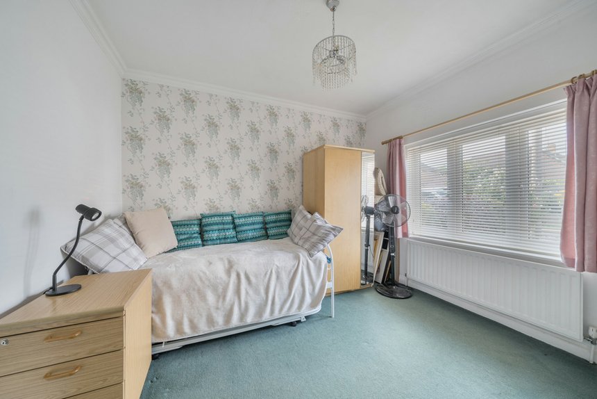 for sale willow crescent west london 41978 - Gibbs Gillespie