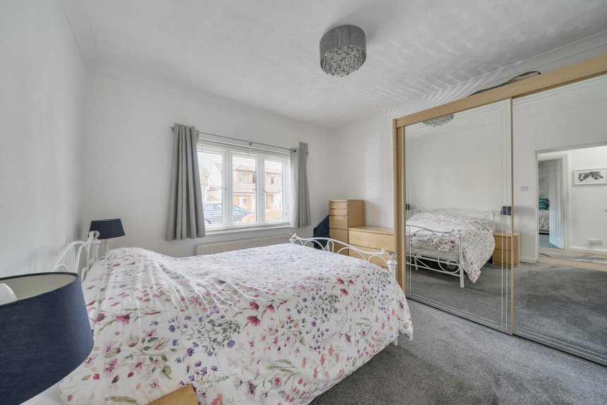 for sale willow crescent west london 41978 - Gibbs Gillespie