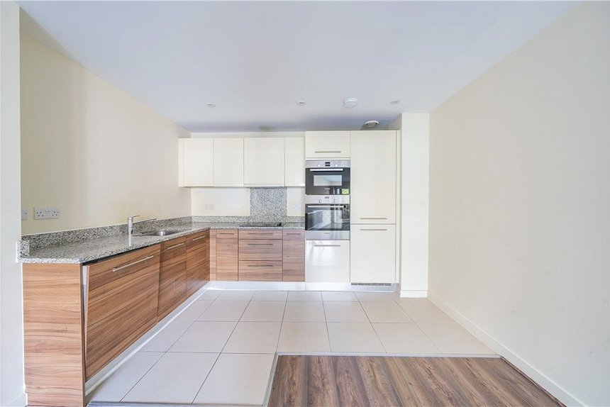 for sale howard road london 42111 - Gibbs Gillespie