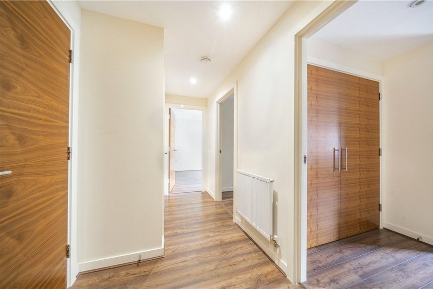 for sale howard road london 42111 - Gibbs Gillespie