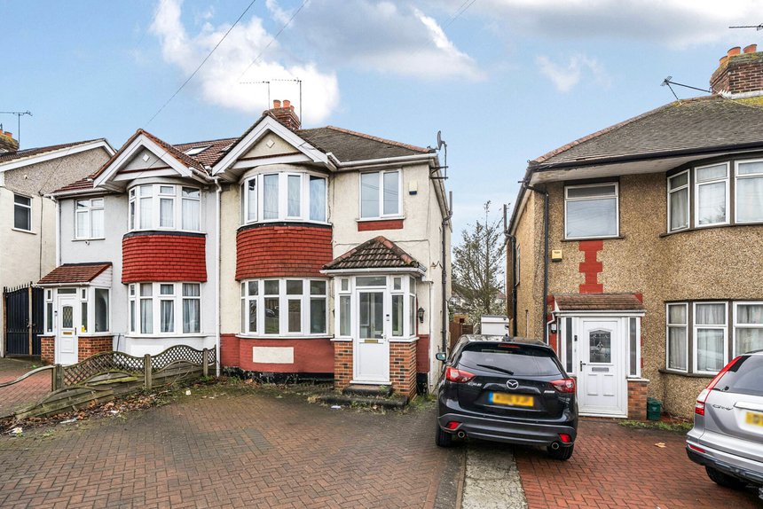 for sale eastcote lane london 42116 - Gibbs Gillespie