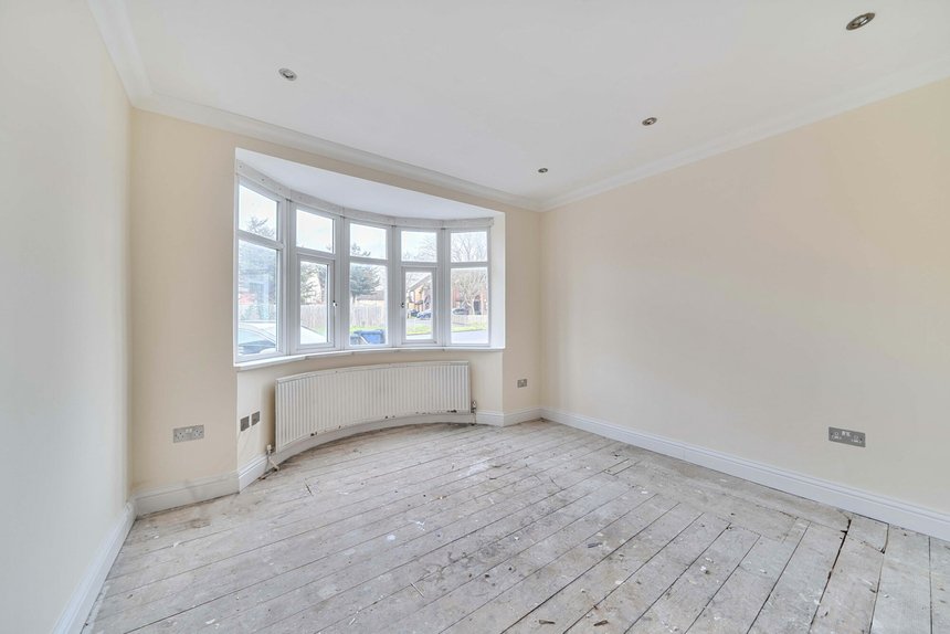for sale eastcote lane london 42116 - Gibbs Gillespie