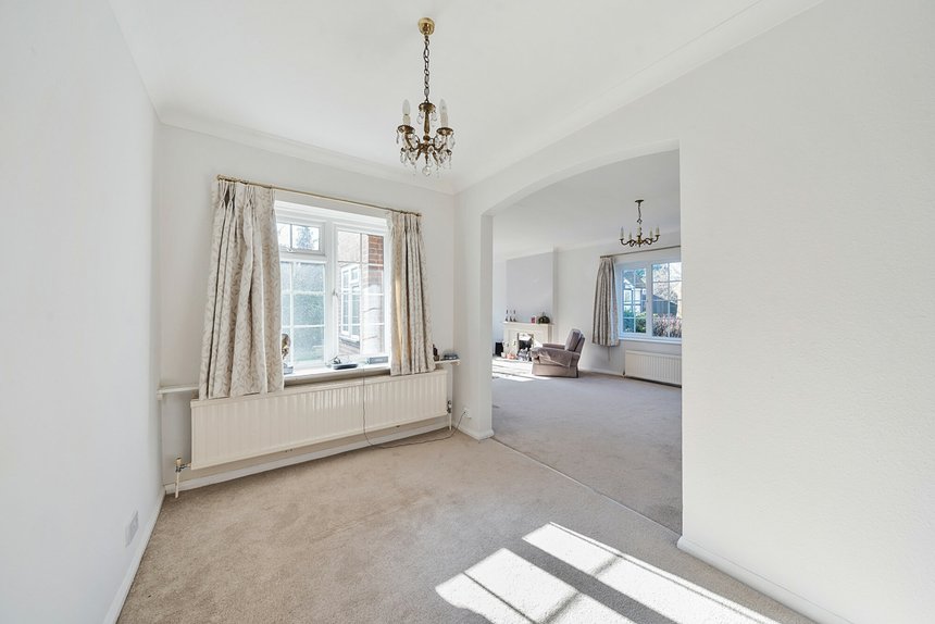 for sale eastbury avenue london 42200 - Gibbs Gillespie