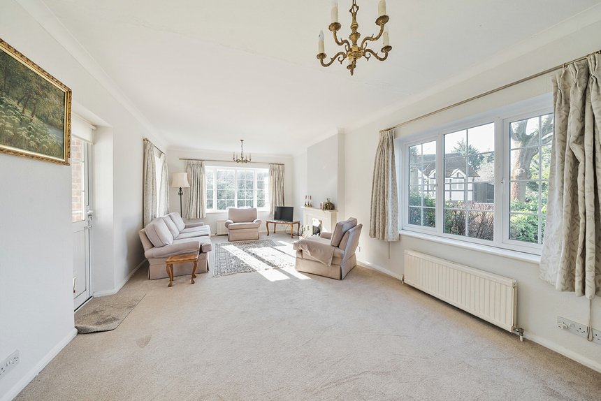 for sale eastbury avenue london 42200 - Gibbs Gillespie