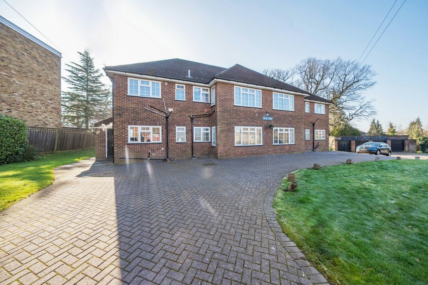 for sale eastbury avenue london 42200 - Gibbs Gillespie