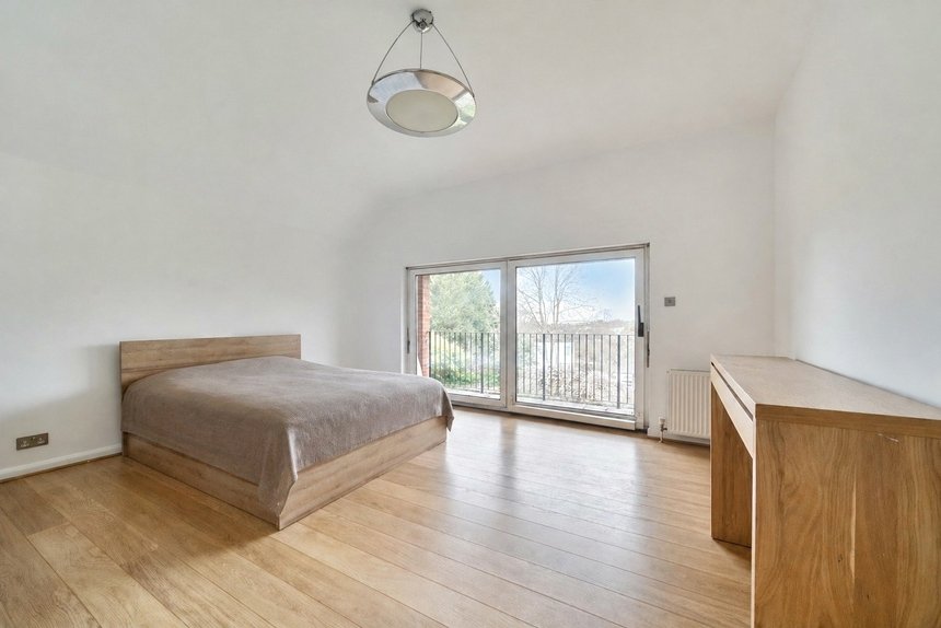 for sale green lane london 42309 - Gibbs Gillespie