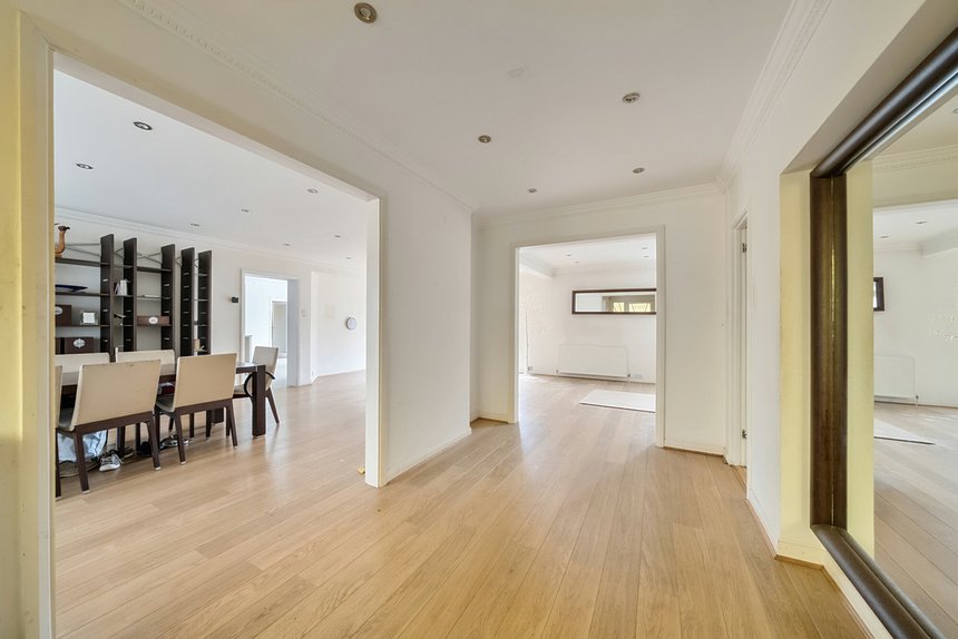 for sale green lane london 42309 - Gibbs Gillespie