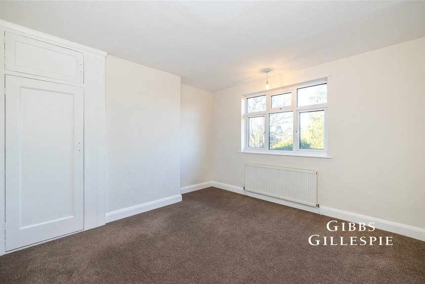 to let beaulieu drive london 42336 - Gibbs Gillespie