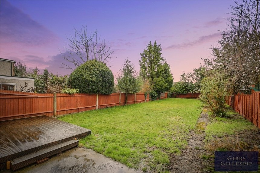 to let beaulieu drive london 42336 - Gibbs Gillespie