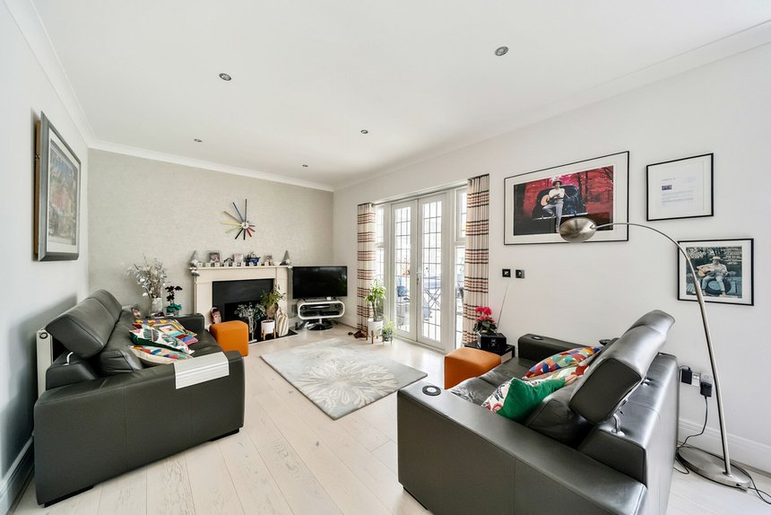 sold fauna close london 42362 - Gibbs Gillespie