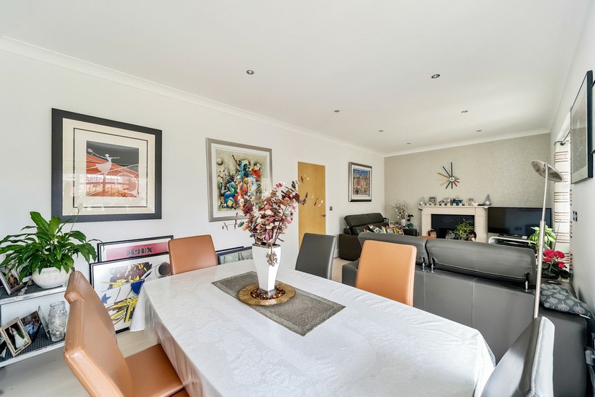 sold fauna close london 42362 - Gibbs Gillespie