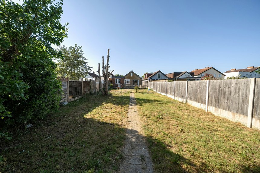 for sale nicholls avenue london 424 - Gibbs Gillespie