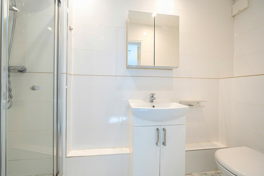 for sale nicholls avenue london 424 - Gibbs Gillespie