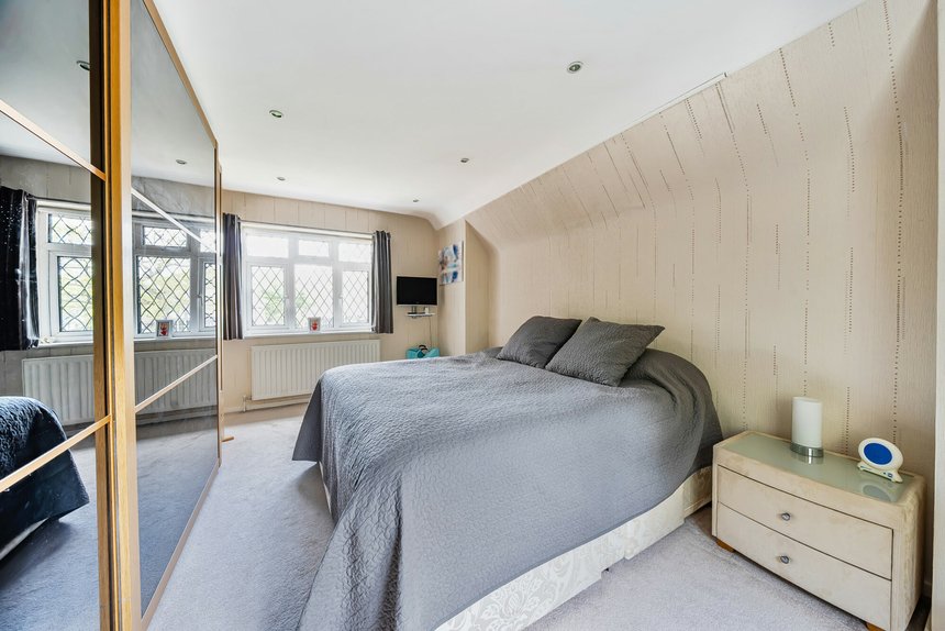 for sale copse wood way london 42507 - Gibbs Gillespie