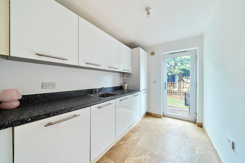 for sale kings mill way london 42577 - Gibbs Gillespie