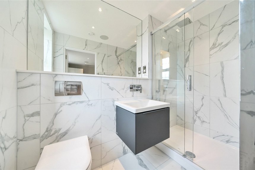for sale 8, birchwood house london 42579 - Gibbs Gillespie
