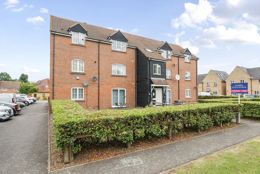 for sale hubbards close london 42693 - Gibbs Gillespie