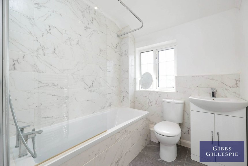 let frays waye london 42704 - Gibbs Gillespie