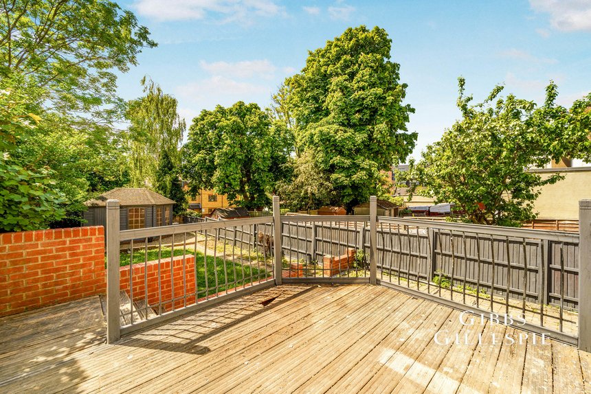 let brooke avenue london 42927 - Gibbs Gillespie