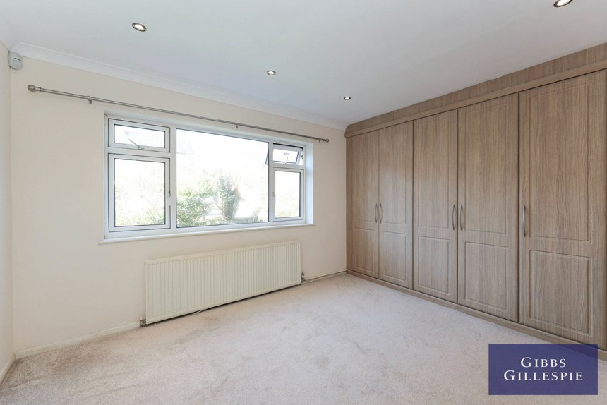 let austenwood close london 42935 - Gibbs Gillespie