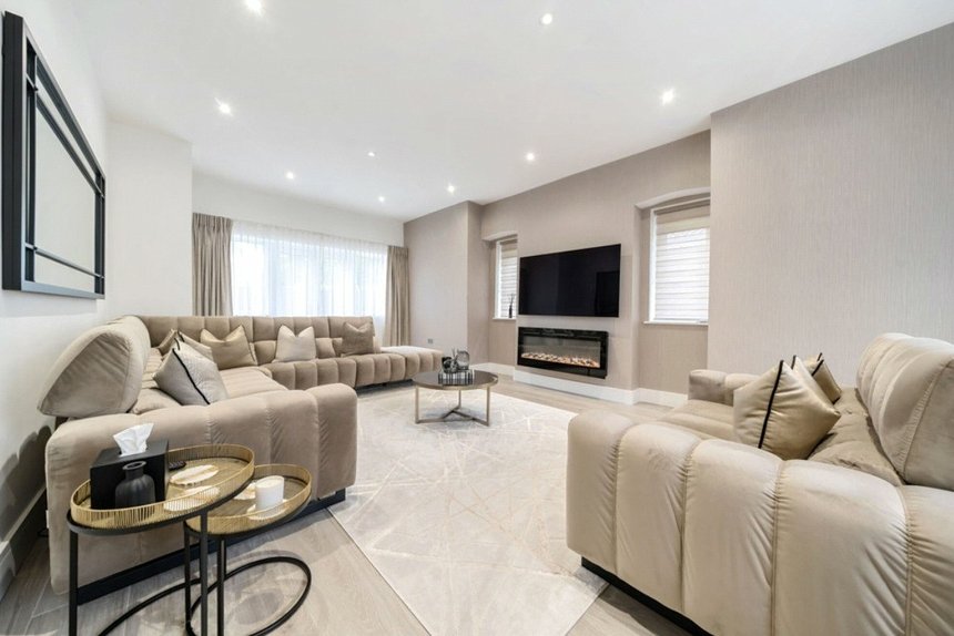 to let king edwards road london 42954 - Gibbs Gillespie