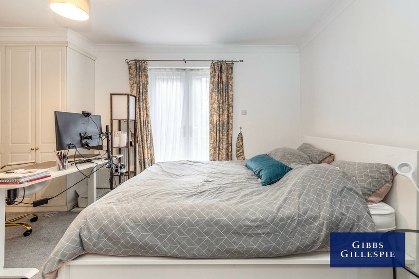 to let eastbury avenue london 42976 - Gibbs Gillespie