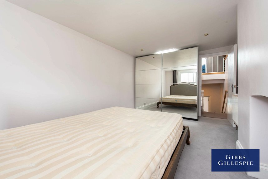 let london london 42995 - Gibbs Gillespie