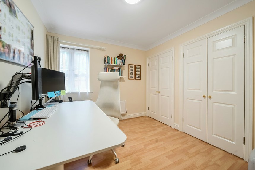 for sale eastbury avenue london 43040 - Gibbs Gillespie