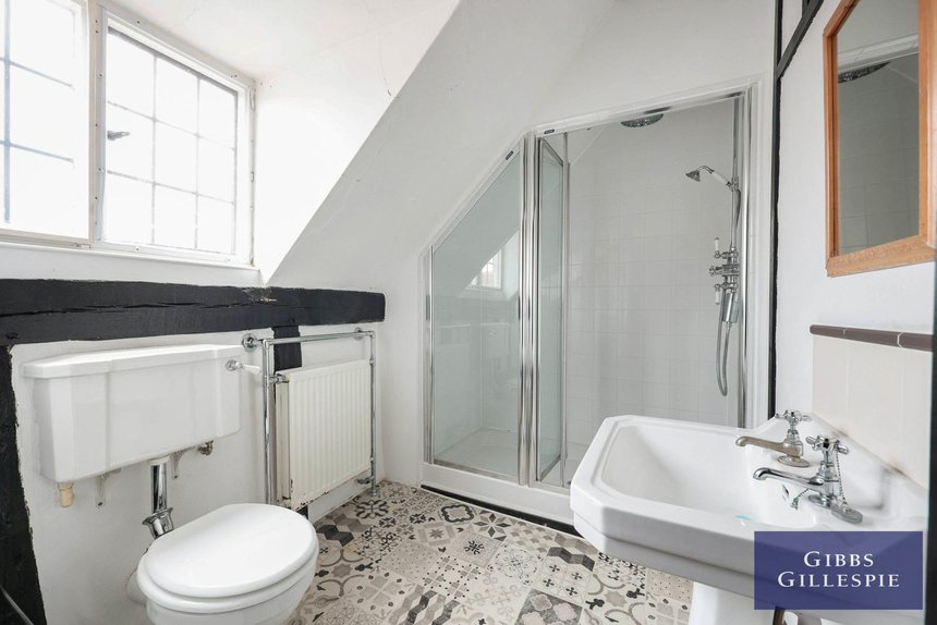 to let high street london 43157 - Gibbs Gillespie