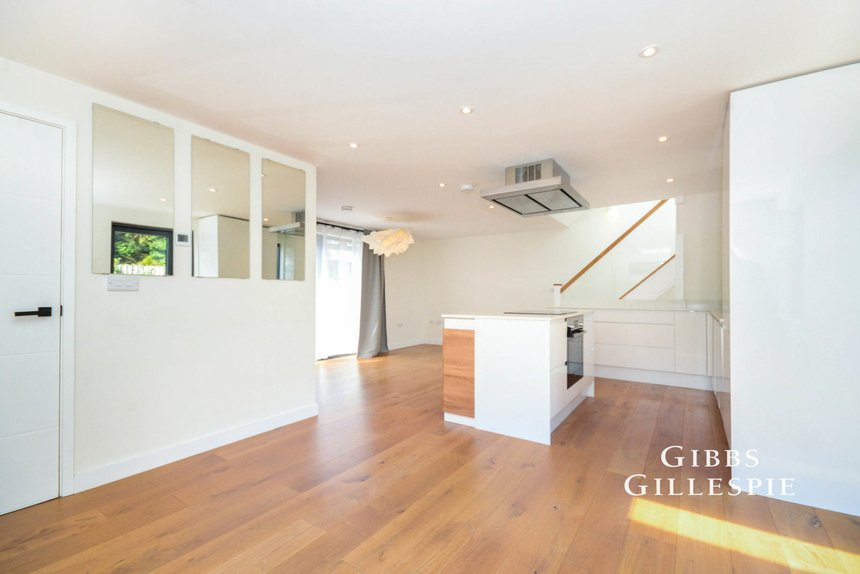 let ennerdale gardens london 43425 - Gibbs Gillespie