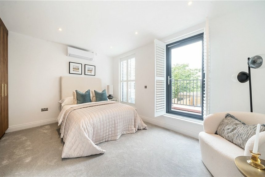 for sale richmond road london 43449 - Gibbs Gillespie