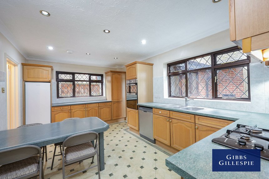 to let nightingale close london 43558 - Gibbs Gillespie