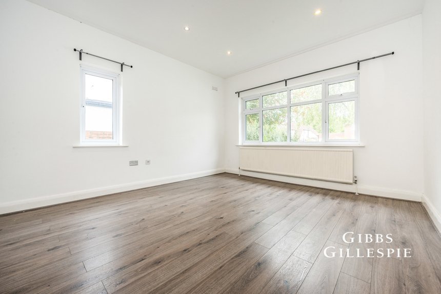 let st. thomas drive london 43616 - Gibbs Gillespie