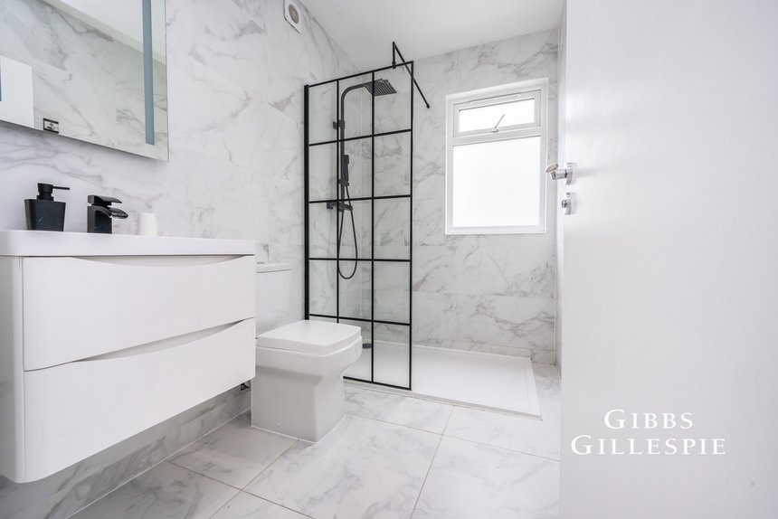 let st. thomas drive london 43616 - Gibbs Gillespie