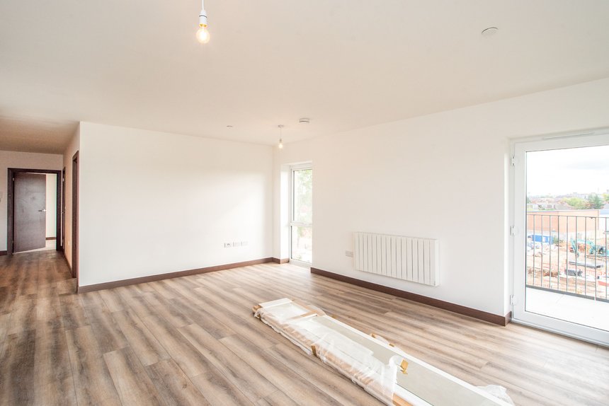 let agreed sydney road london 43651 - Gibbs Gillespie
