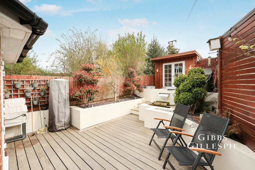 let queens head cottages london 43674 - Gibbs Gillespie