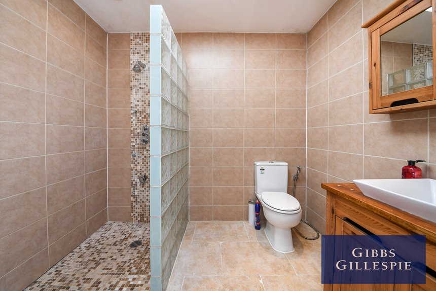 let norwood drive london 43819 - Gibbs Gillespie