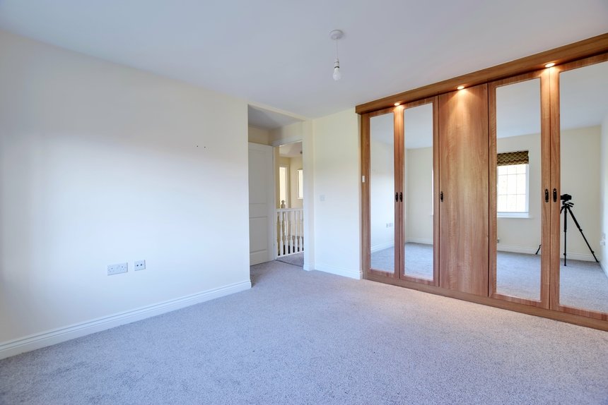 to let appleby drive london 43850 - Gibbs Gillespie