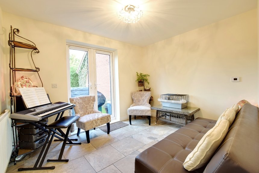 to let appleby drive london 43850 - Gibbs Gillespie