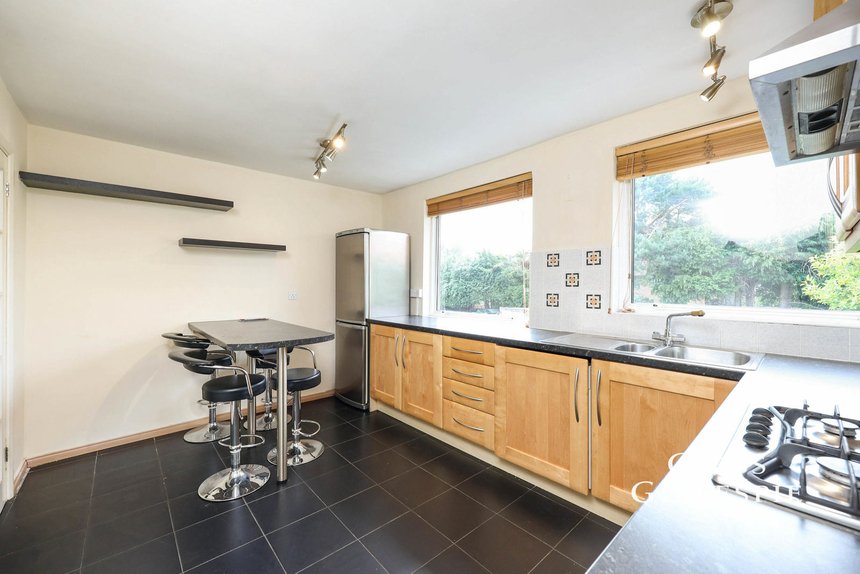 let long grove london 43878 - Gibbs Gillespie