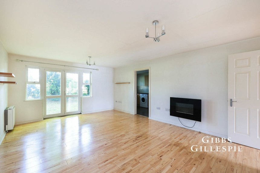 let agreed farthing close london 43951 - Gibbs Gillespie