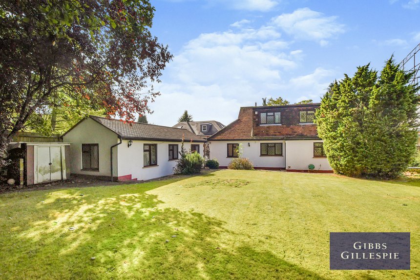 let the drive london 43999 - Gibbs Gillespie