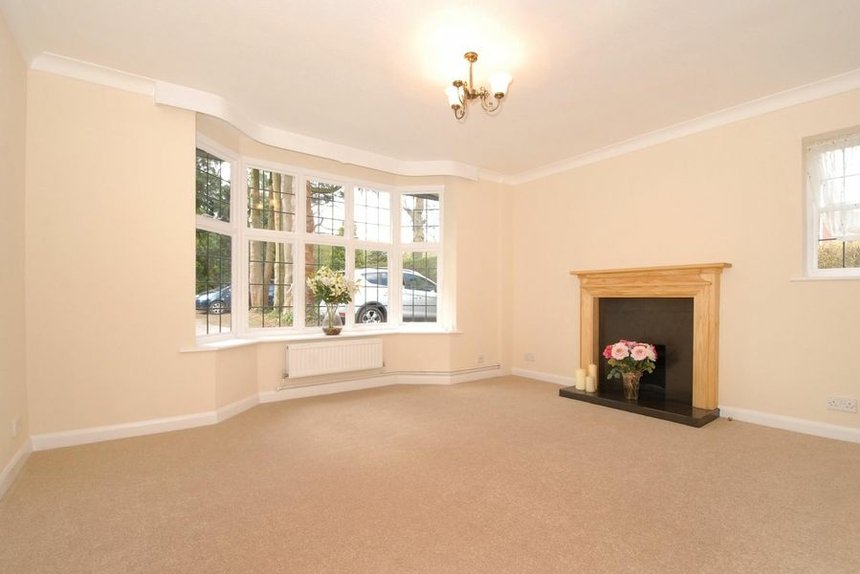 let agreed firs court london 44032 - Gibbs Gillespie