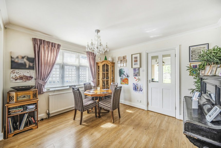 for sale hedgerley hill london 44036 - Gibbs Gillespie