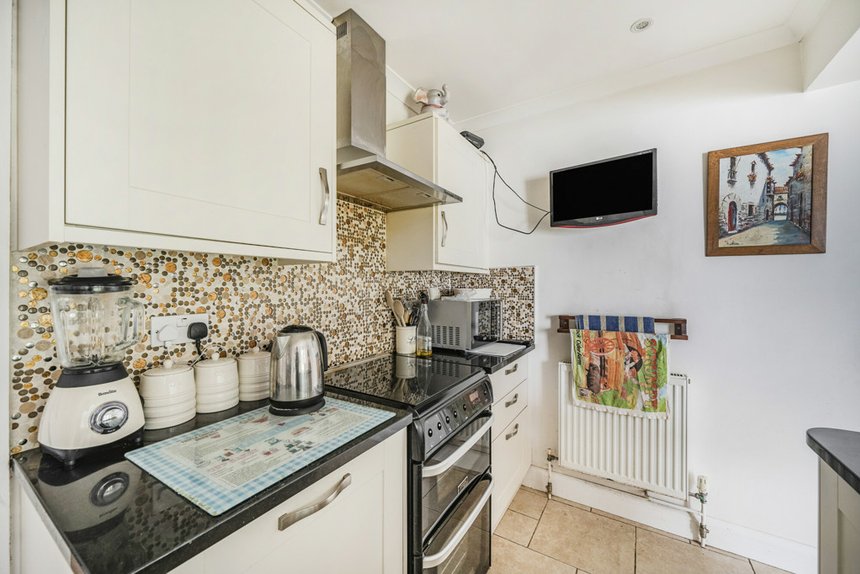 for sale hedgerley hill london 44036 - Gibbs Gillespie