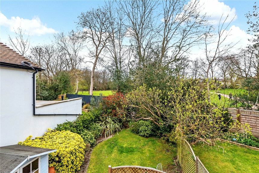 for sale elm park road london 44295 - Gibbs Gillespie