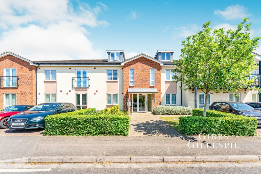 let elliott avenue london 44355 - Gibbs Gillespie