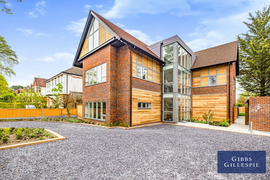 let royston grove london 44405 - Gibbs Gillespie