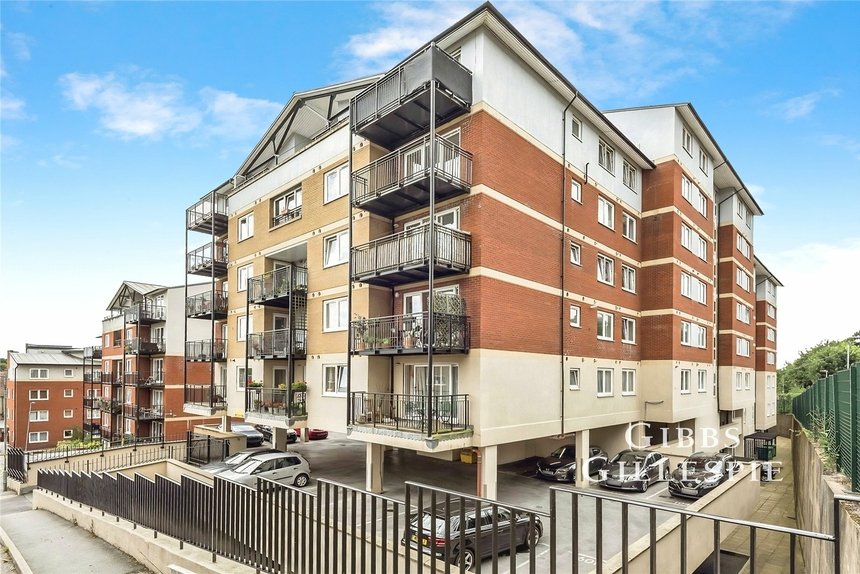 let penn place london 44439 - Gibbs Gillespie